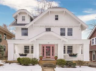 829 W Gregory Blvd, Kansas City, MO 64114