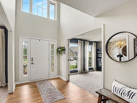 3rd image of 7147 King James Ct