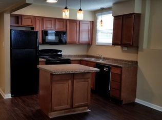 811 Howard Ave, Jeffersonville, IN 47130