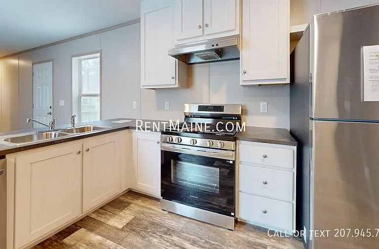 438 Finson Rd #15A — Photo 2