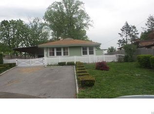 48 Sunlight Hl, Yonkers, NY 10704