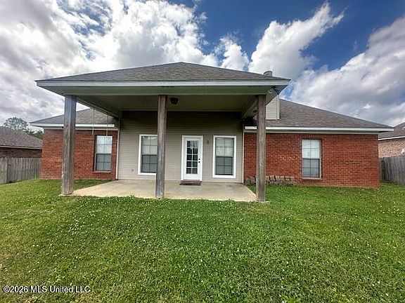 2nd image of 705 London Pl