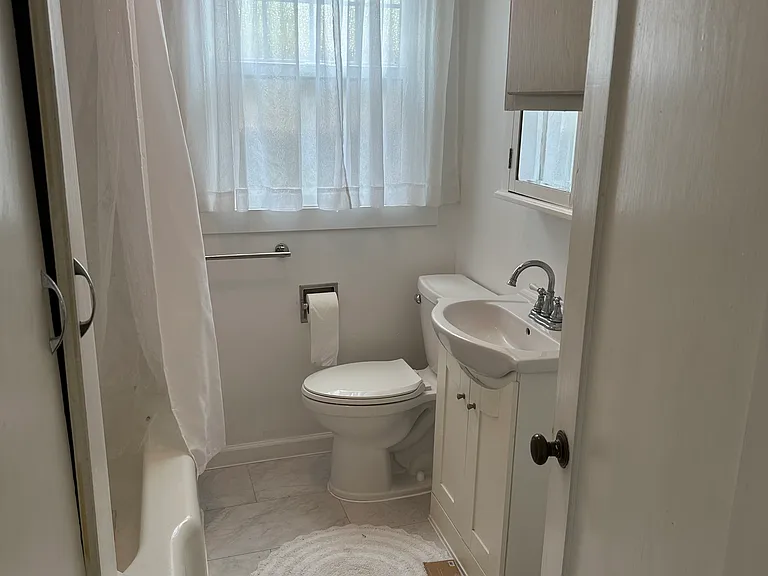 1109 E 25th Ave — Photo 7