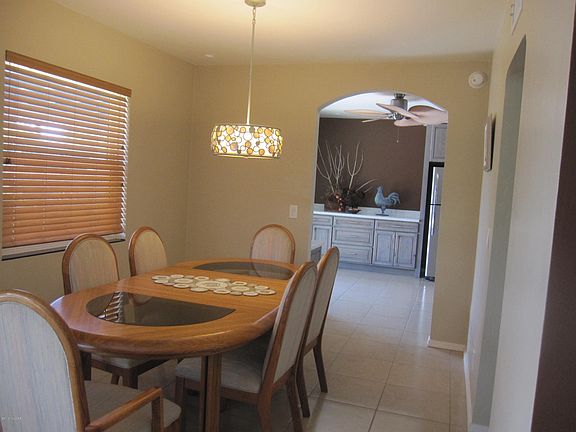 3rd image of 386 E El Valle