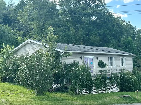 437 State Route 217, Latrobe, PA 15650
