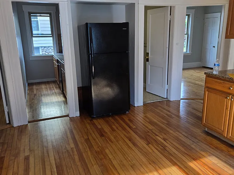 9 Greendale Ave #1 — Photo 8