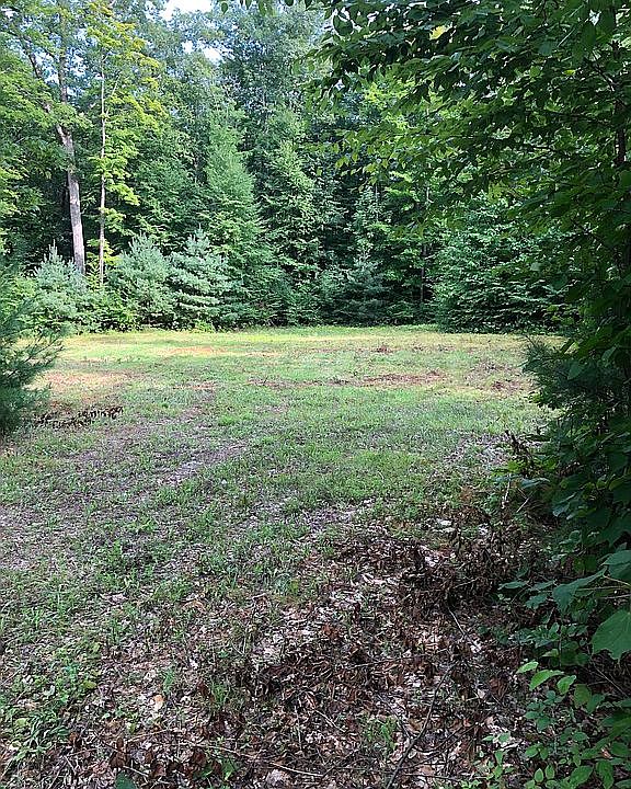 1st image of 18 Blackberry Ln