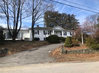 10 Colony Dr, Johnston, RI 02919