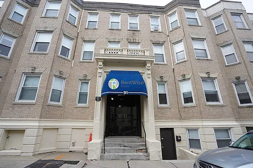 91 Gordon St Photo 1