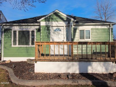 1313 Cherry St, Grand Forks, ND, 58201