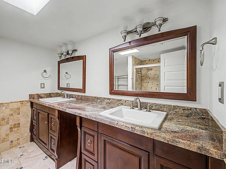 6133 E Mountain View Rd — Photo 37
