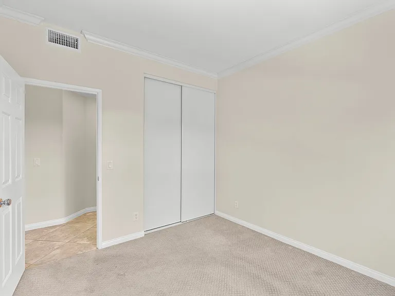 2658 Greenwood Ct — Photo 22