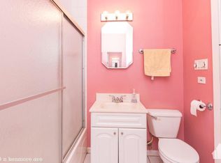 5240 N Kenmore Ave #1018, Chicago, IL 60640
