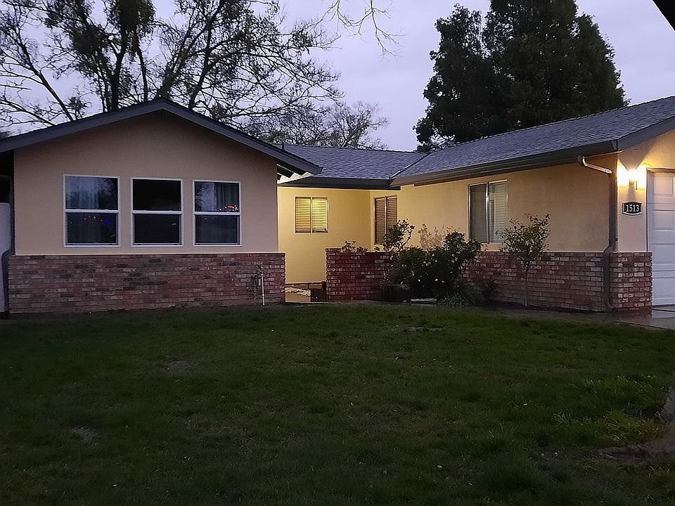 1st image of 1513 San Carlos Ln