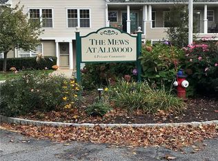 19 Collura Ln, Clifton, NJ 07012