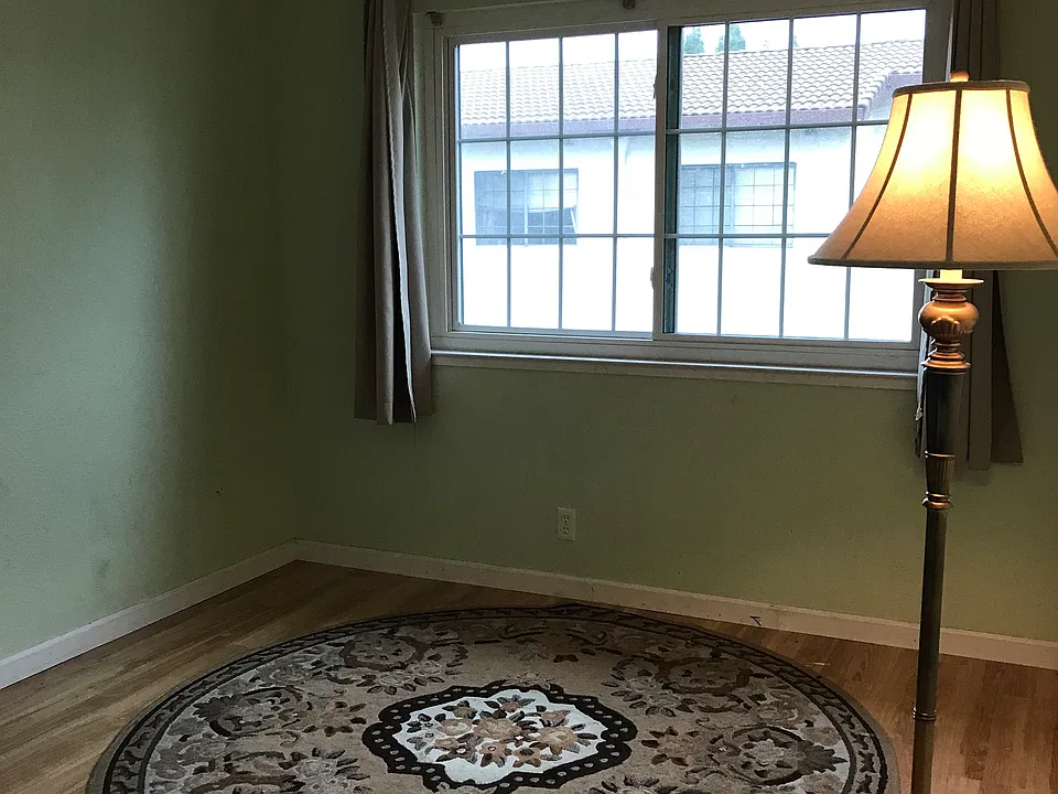 430 Costa Mesa Ter #G