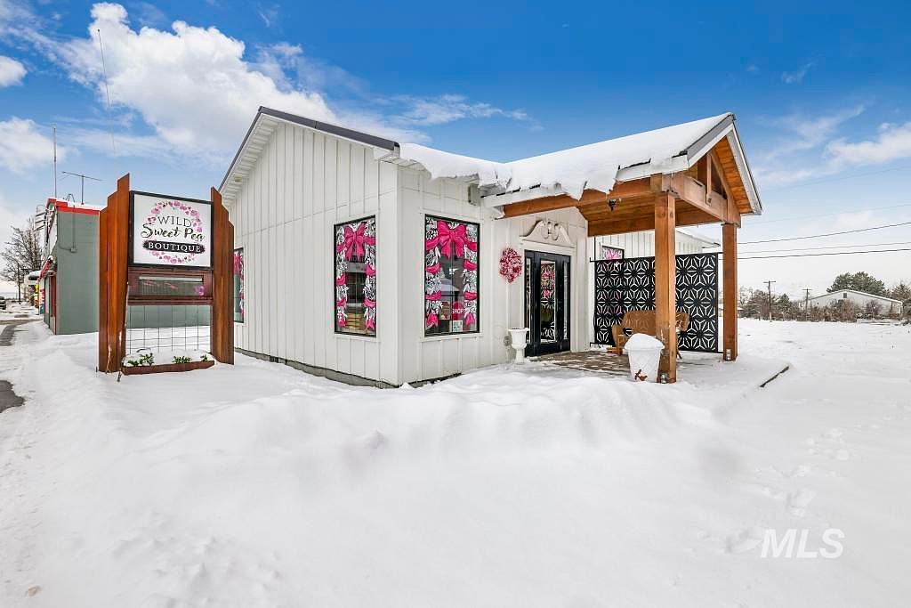 240 S State St, Hagerman, ID 83332 MLS 98898532 Zillow