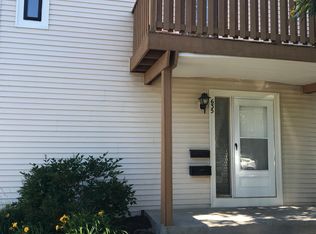 635 Eastbrooke Ln, Rochester, NY 14618