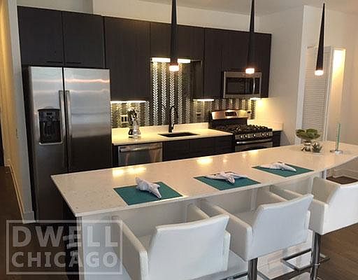 1st image of 83 E Lake St #1