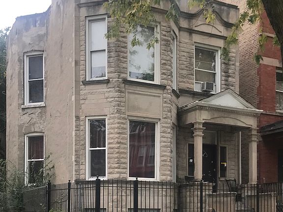 5th image of 1442 S Avers Ave