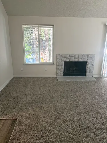 34018 1st Cir S Photo 1