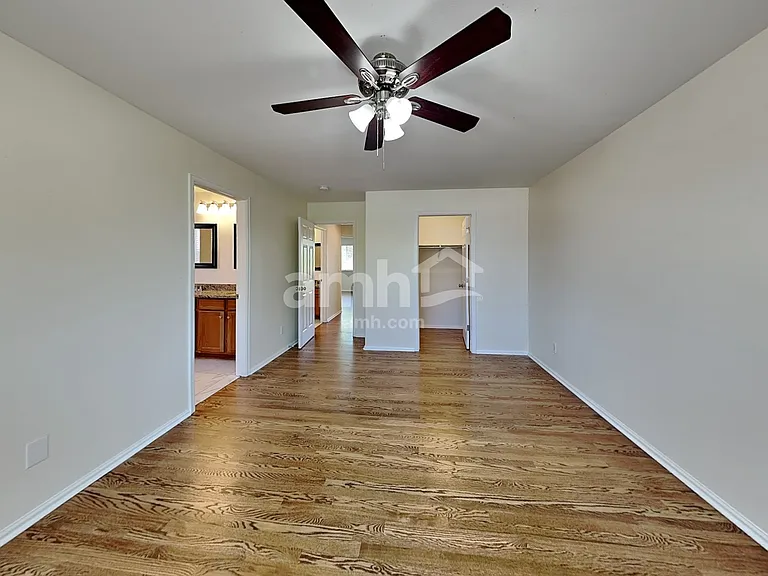 11852 Altura St — Photo 10