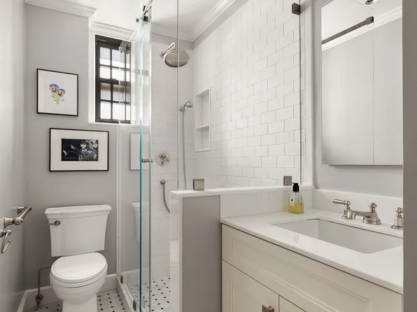 129 East 69th Street image 11 of 15