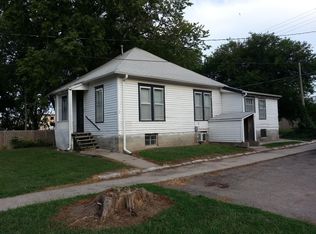 815 N Adams St #2, Junction City, KS 66441