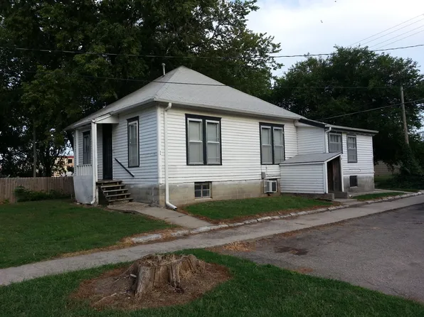 815 N Adams St #2, Junction City, KS 66441