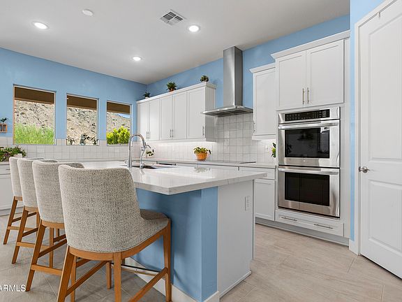 4th image of 21404 W Meadowbrook Avenue