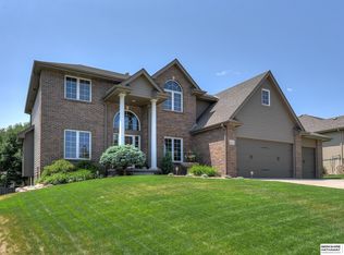 19675 Ontario St, Omaha, NE 68130