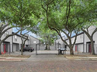 2100 Commonwealth St APT S, Houston, TX 77006