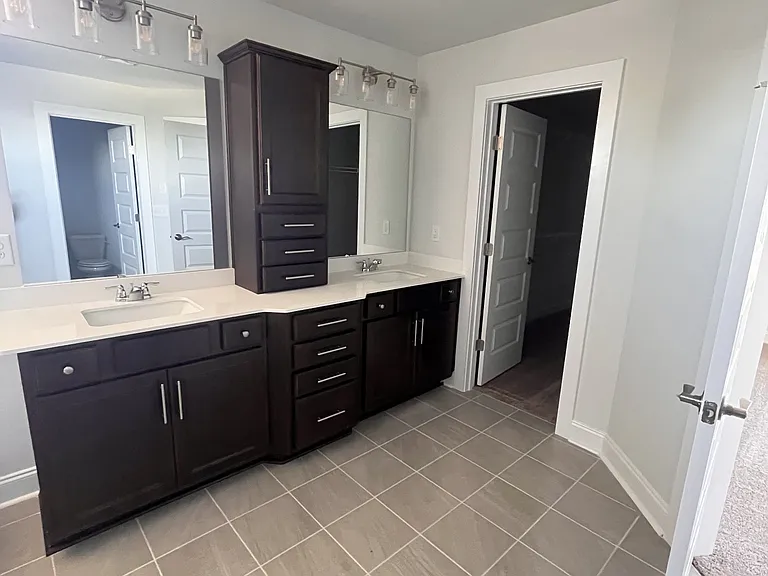 1163 Carlisle Pl — Photo 31
