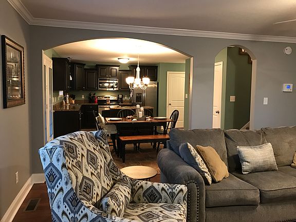 2nd image of 628 Fox Hound Dr