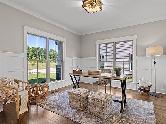 4th image of 3179 Grassland Cir