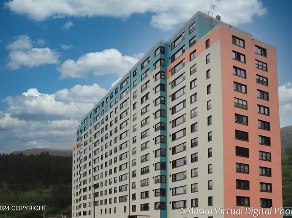 100 Kenai St #511, Valdez, AK 99686