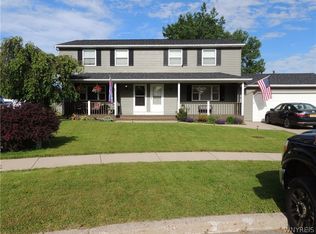 27 Conner Dr, Depew, NY 14043