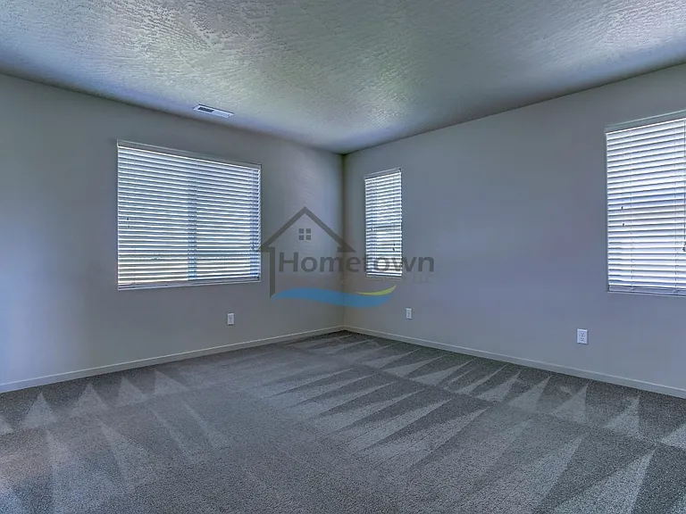 1847 N Clark Fork Pkwy — Photo 16