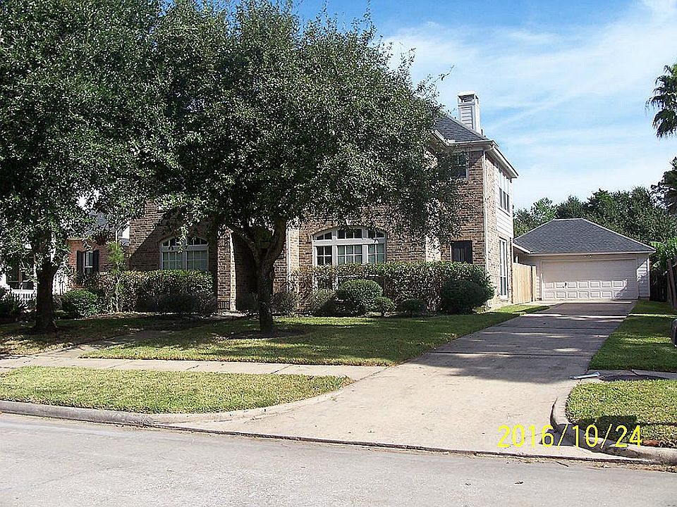 1st image of 15910 Ashton Hills Dr