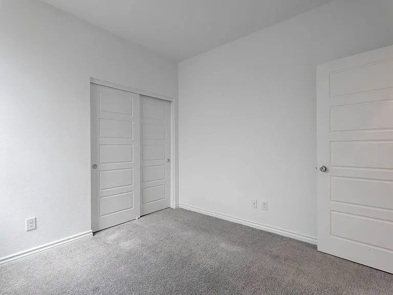 8243 Vino Merlot Ave — Photo 18
