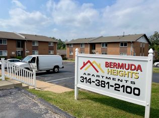 7738 Springdale Dr APT 8, Saint Louis, MO 63121