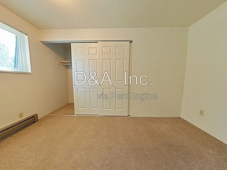 617 NW 21st St #4 — Photo 7