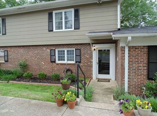 137 Fernridge Dr, Spartanburg, SC 29307
