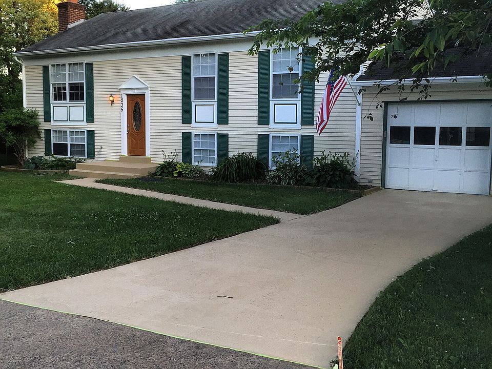 1st image of 1235 Sunset Ct