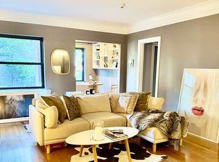 4 Lafayette Ct, Greenwich, CT 06830