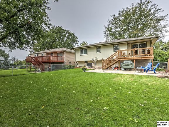 3rd image of 11755 Rambleridge Rd