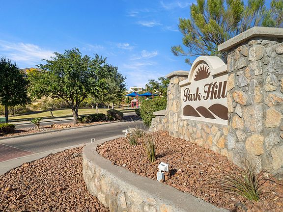 2nd image of 6482 Calle Del Sol Dr