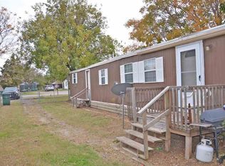 718 E Cash St, Iowa Park, TX 76367
