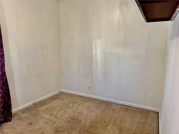5th image of 1719 East Ave