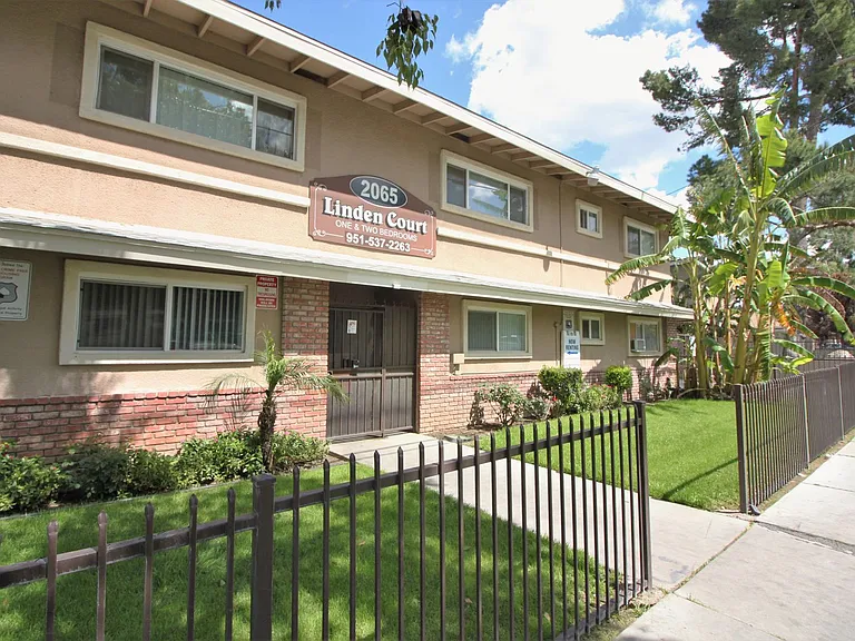 Linden Court Apartments — Photo 40